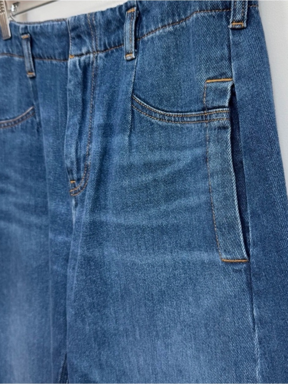 Pilcro Wide-Leg Denim Jeans in Medium Blue - Picture 5 of 8